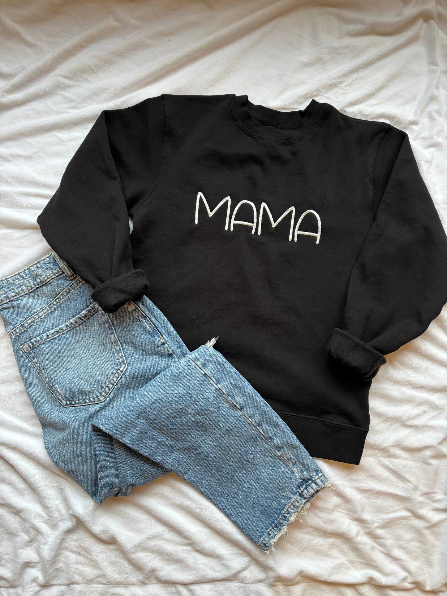 "Mama" Embroidered Sweatshirt