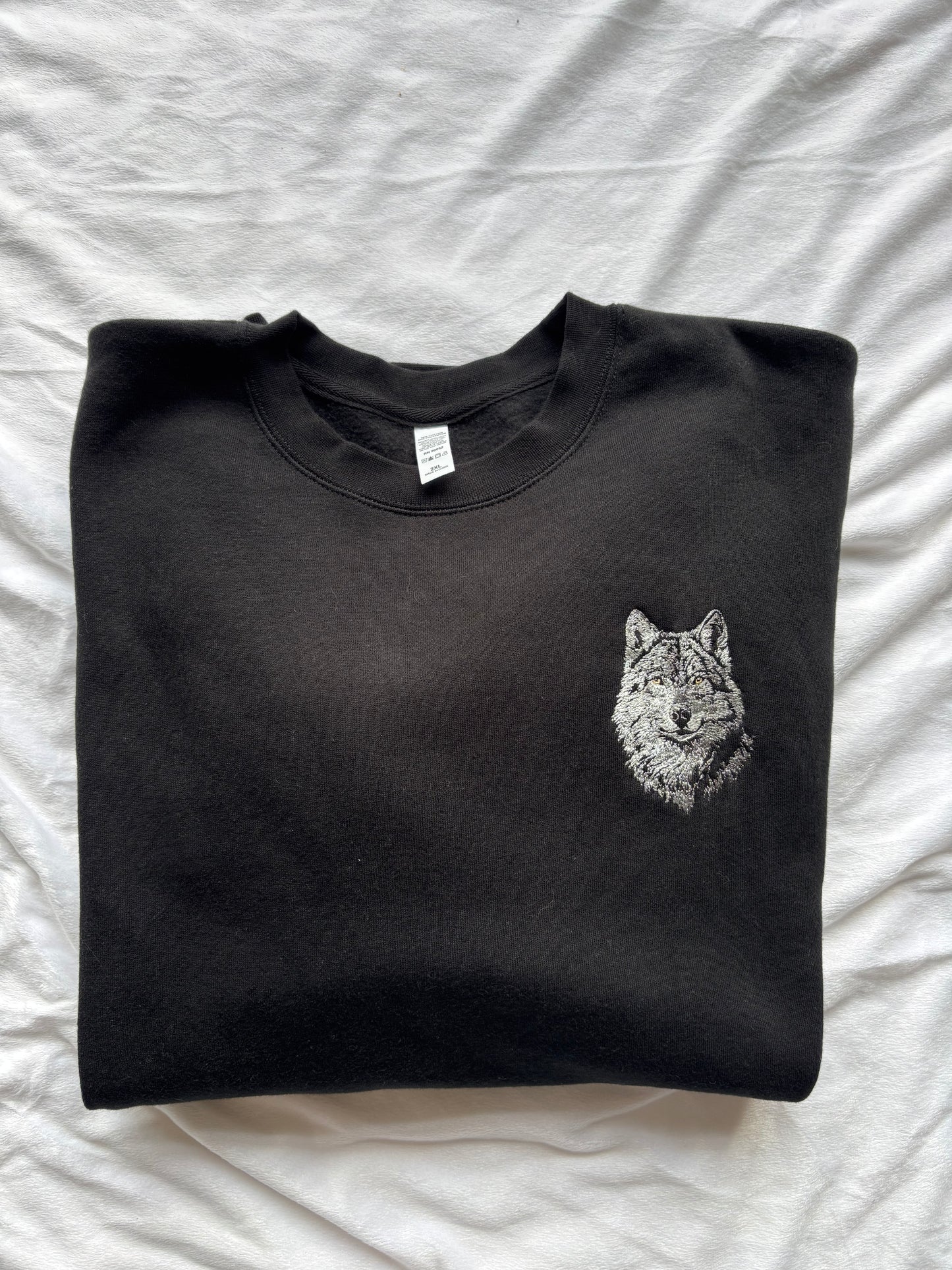 Wolf Crewneck